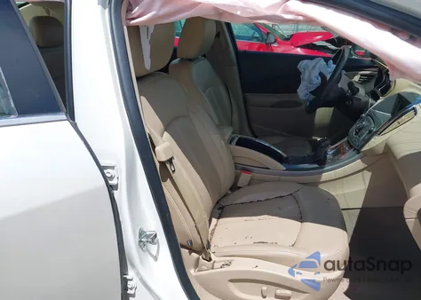 2012 Buick Lacrosse Premium 1 Group z USA, uszkodzony, nr VIN 1G4GD5E34CF130301